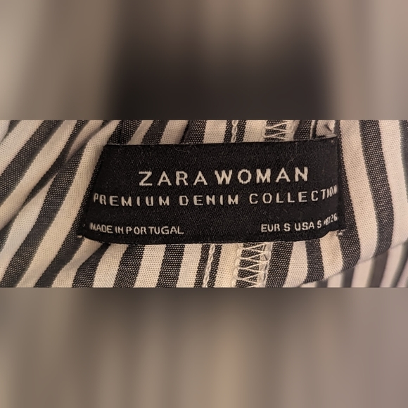 EUC ZARA Woman Premium grey/white striped tiered ruffle hems off shoulder mini - Picture 3 of 13